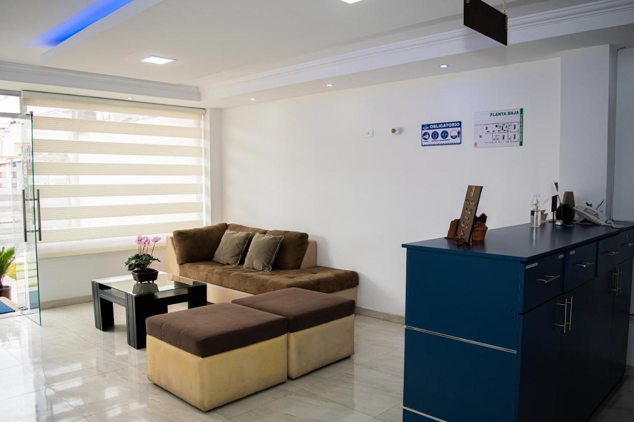 ריובמבה Illari Hotel מראה חיצוני תמונה