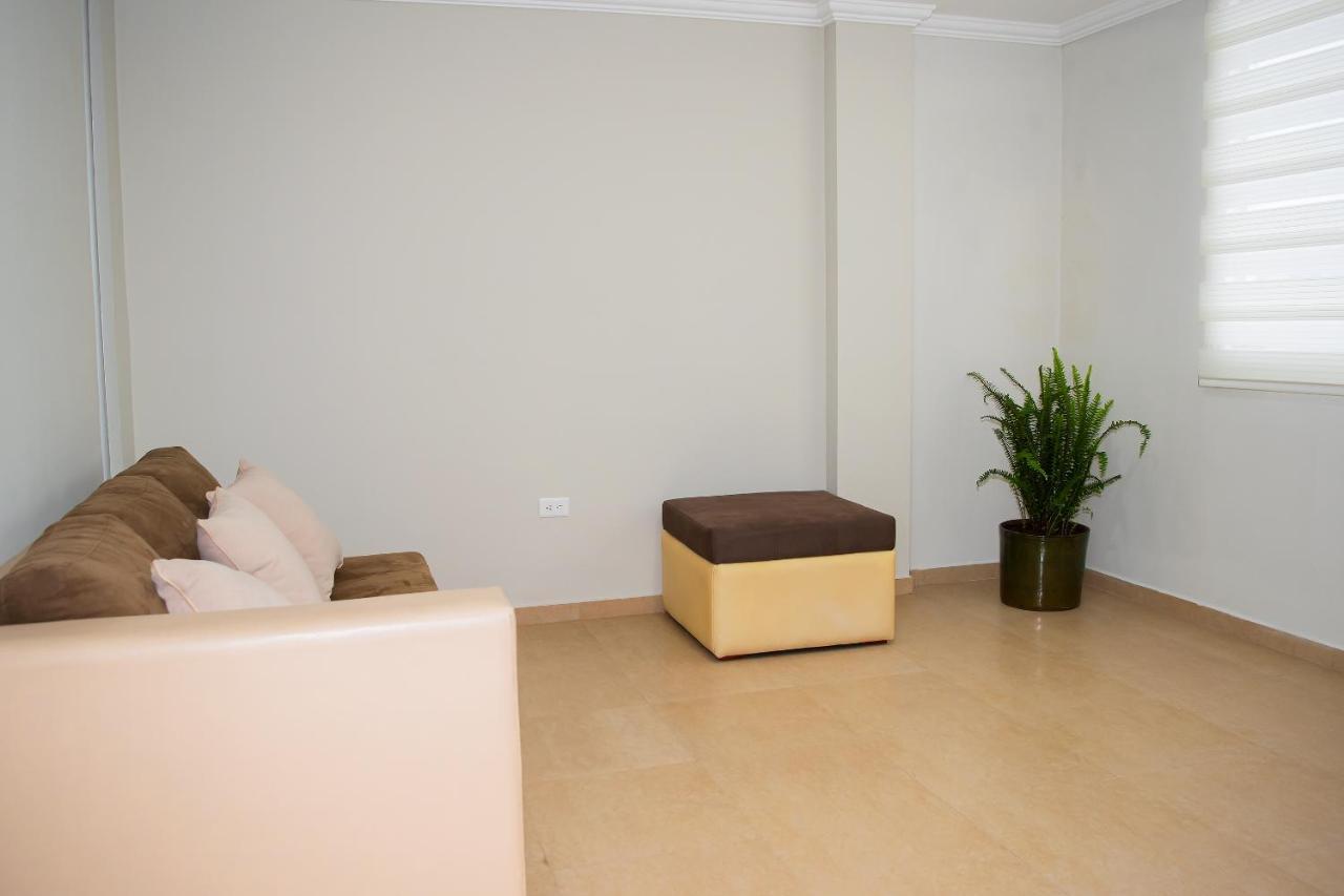 ריובמבה Illari Hotel מראה חיצוני תמונה