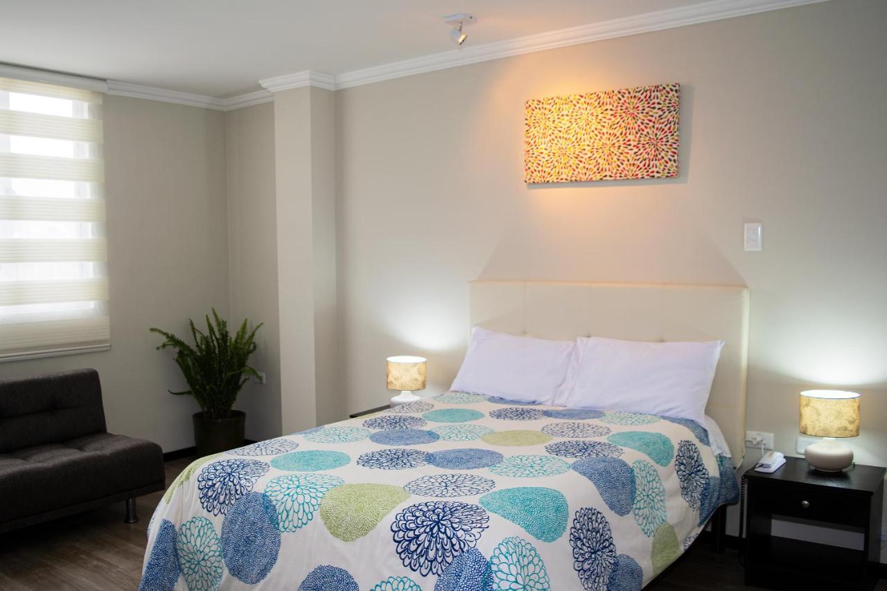 ריובמבה Illari Hotel מראה חיצוני תמונה