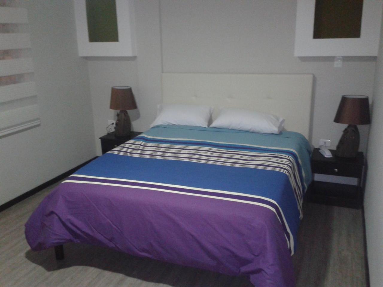 ריובמבה Illari Hotel מראה חיצוני תמונה